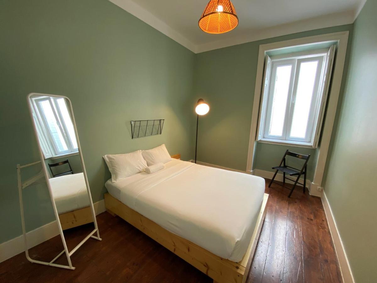 Green Heart Hostel Lisbon Exterior photo
