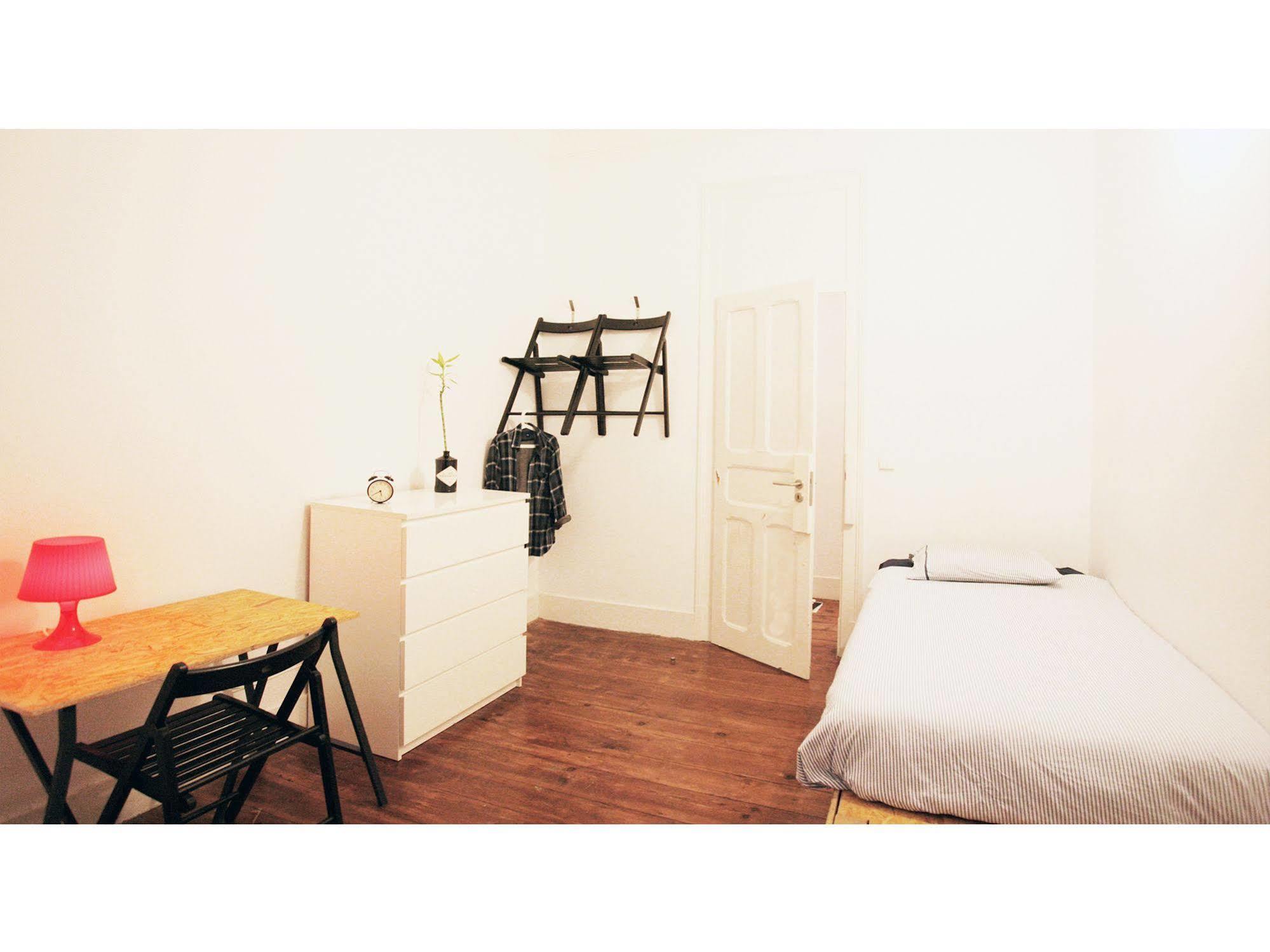 Green Heart Hostel Lisbon Exterior photo